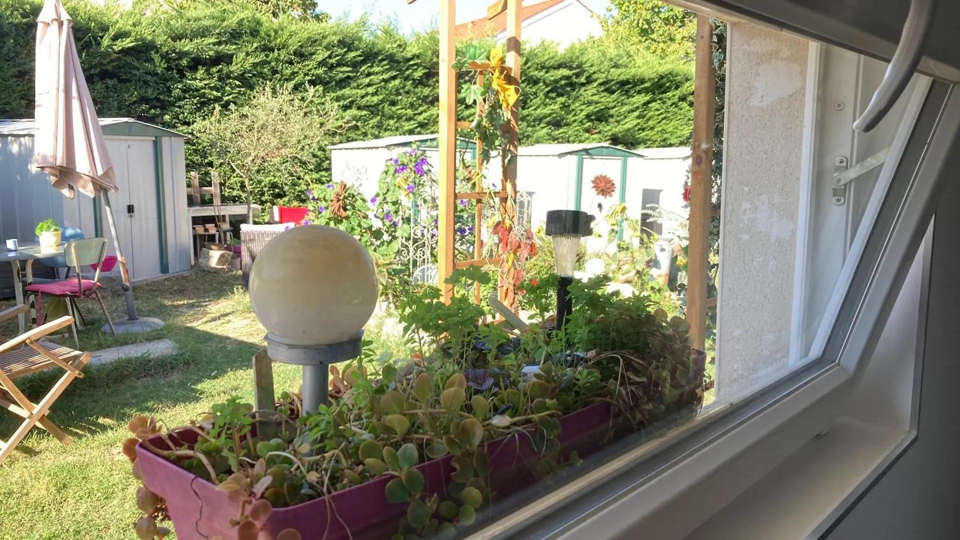 Lejlighed Studio Garden And Serenity, Near Eurexpo And Groupamastadium Saint-Priest  Frankrig